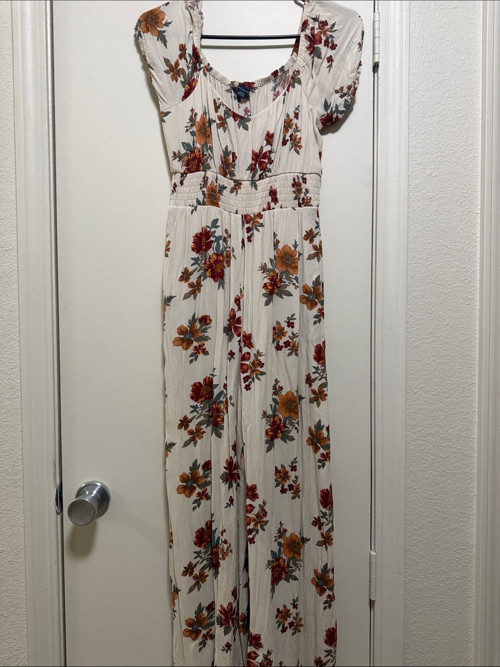 American Eagle Outfitters Ivory Floral Short-Sleeve Wide-Leg Jumpsuit